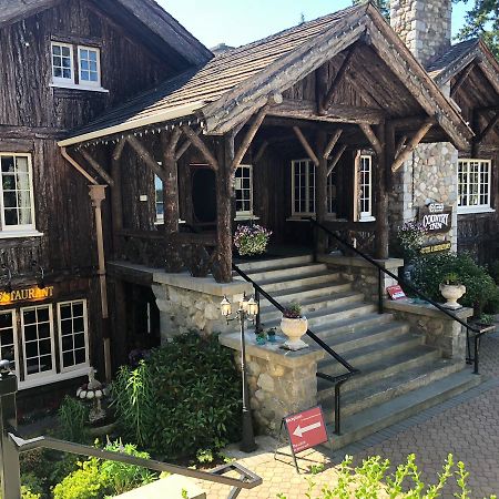 The Latch Inn Sidney Exterior photo